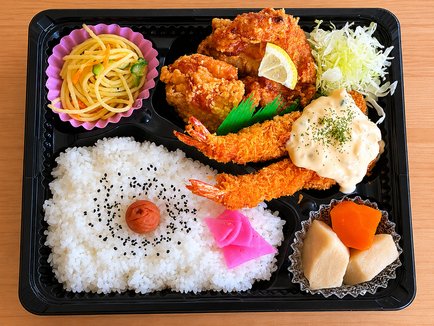 からあげ＆エビフライ弁当