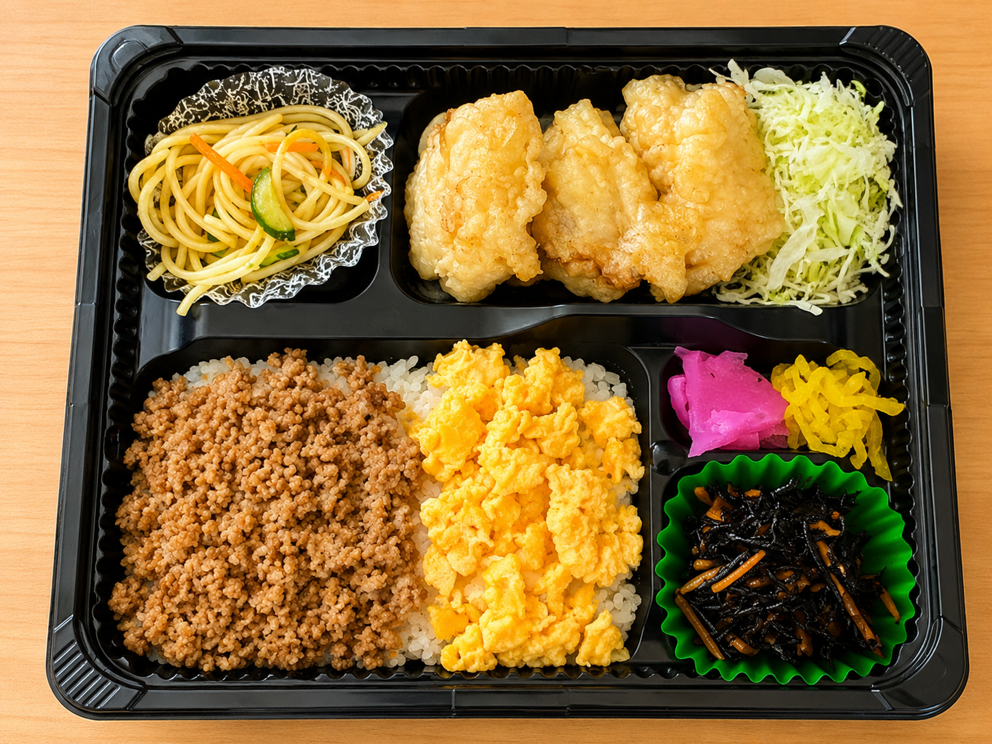 とり天＆そぼろ弁当
